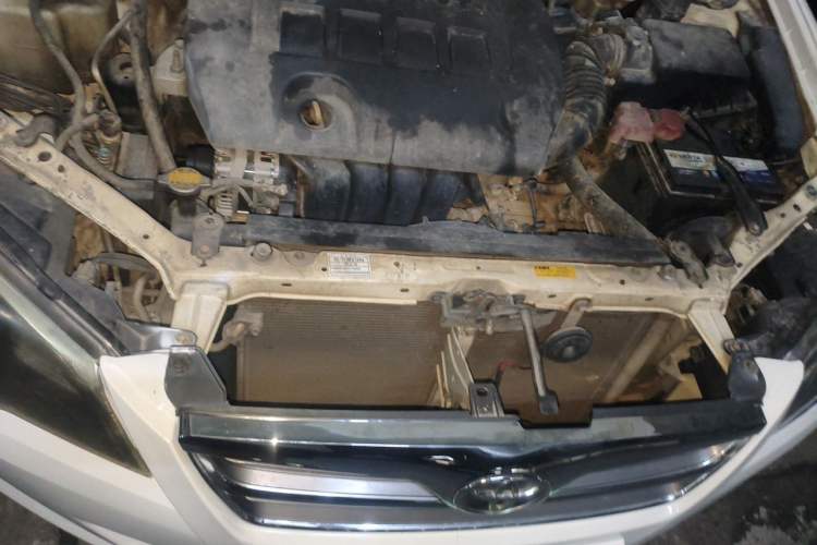 Used Toyota Corolla EX 2013 1.6L Automatic Luxury Edition Engine Bay
