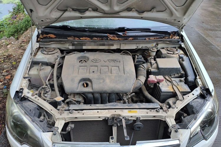 Used Toyota Corolla EX 2013 1.6L Manual Excellence Edition Engine Bay