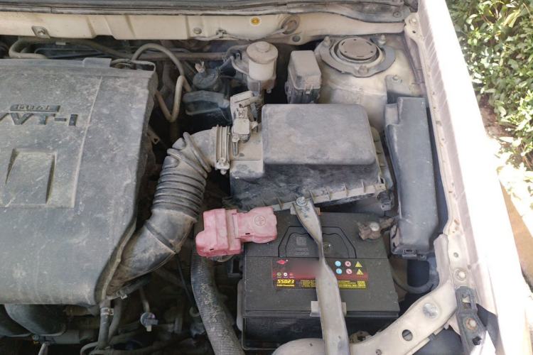 Used Toyota Corolla EX 2013 1.6L Automatic Excellence Edition Engine Bay Left