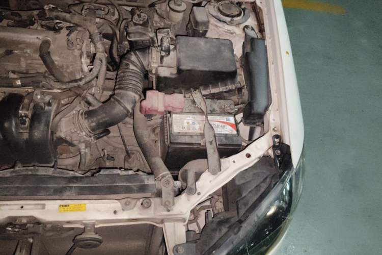 Used Toyota Corolla EX 2013 1.6L Automatic Excellence Edition Engine Bay Left