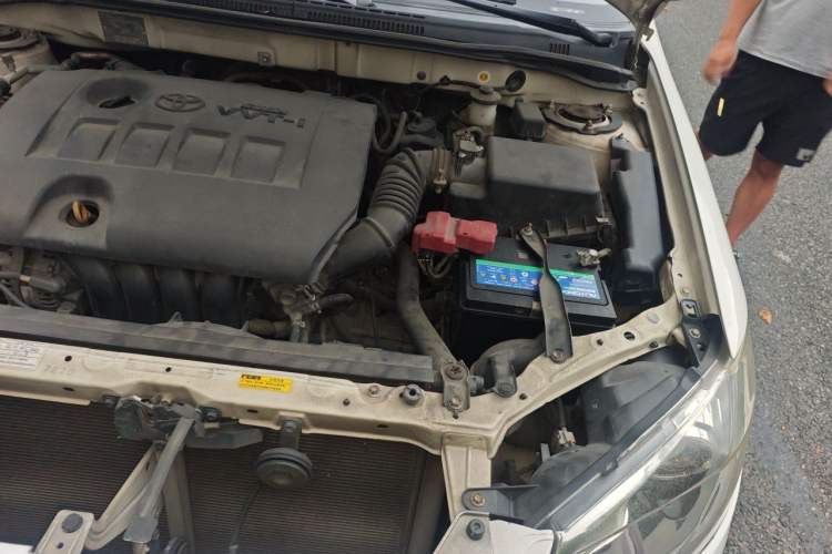Used Toyota Corolla EX 2013 1.6L Automatic Luxury Edition Engine Bay Left