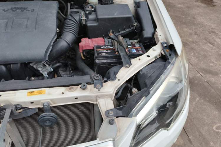 Used Toyota Corolla EX 2013 1.6L Automatic Luxury Edition Engine Bay Left