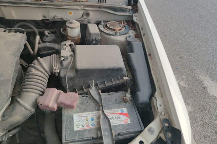 Used Toyota Corolla EX 2013 1.6L Automatic Excellence Edition Engine Bay Left