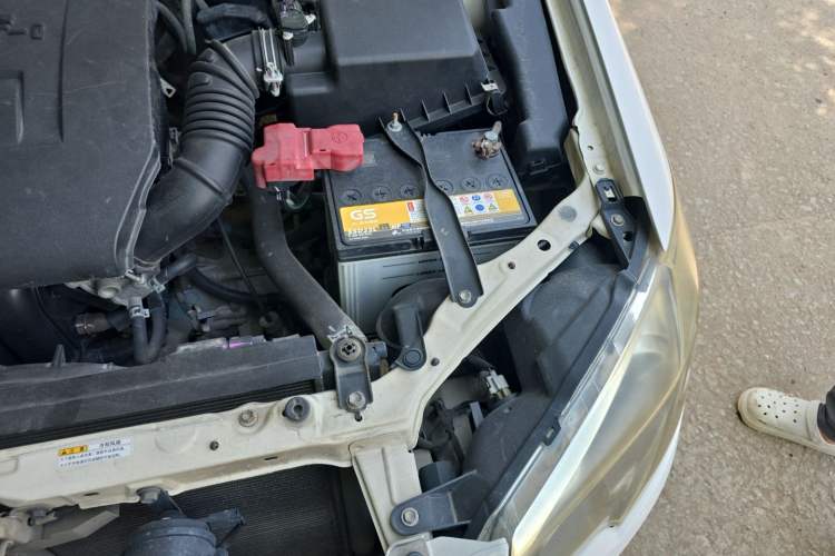 Used Toyota Corolla EX 2013 1.6L Automatic Luxury Edition Engine Bay Left