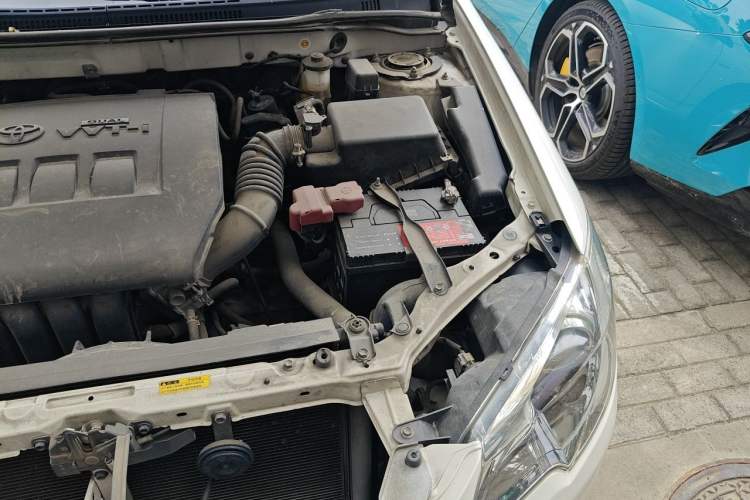 Used Toyota Corolla EX 2013 1.6L Automatic Luxury Edition Engine Bay Left