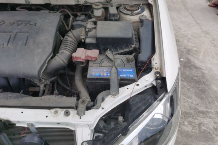 Used Toyota Corolla EX 2013 1.6L Automatic Excellence Edition Engine Bay Left