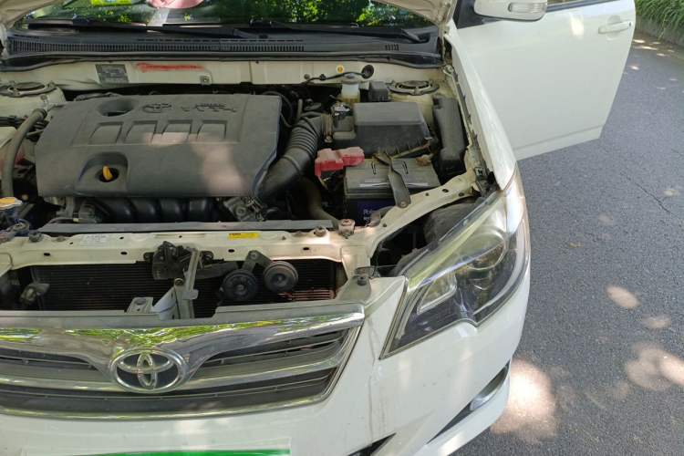 Used Toyota Corolla EX 2013 1.6L Automatic Excellence Edition Engine Bay Left