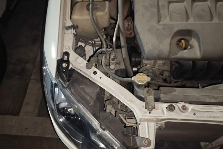 Used Toyota Corolla EX 2013 1.6L Automatic Luxury Edition Engine Bay Right