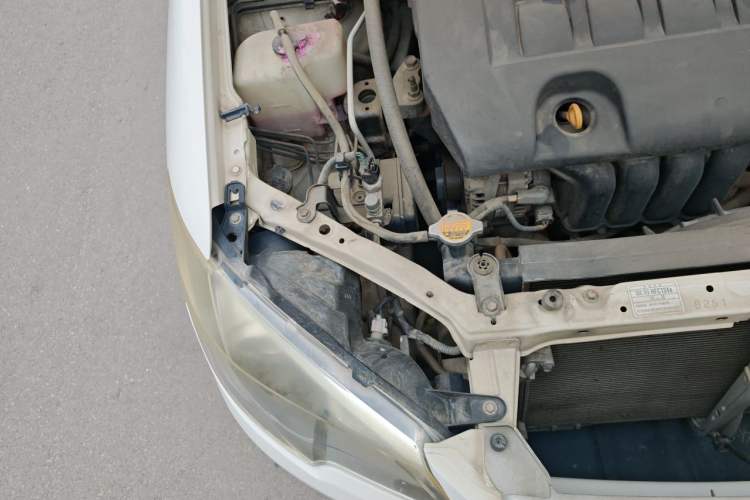 Used Toyota Corolla EX 2013 1.6L Automatic Excellence Edition Engine Bay Right