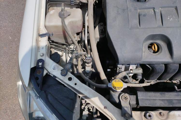 Used Toyota Corolla EX 2013 1.6L Manual Excellence Edition Engine Bay Right