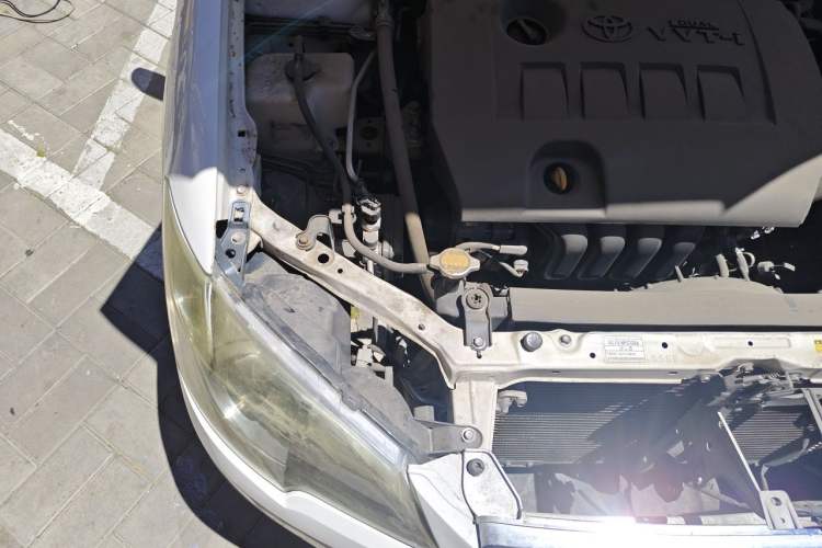 Used Toyota Corolla EX 2013 1.6L Automatic Excellence Edition Engine Bay Right