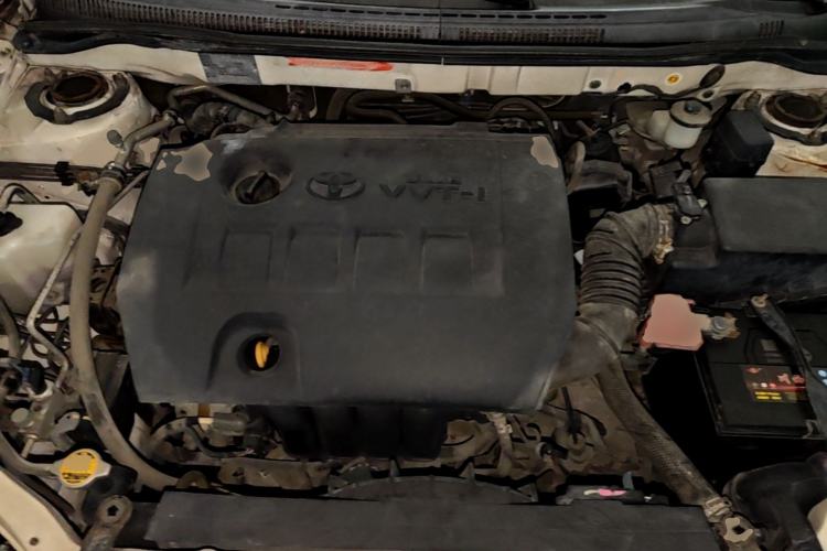 Used Toyota Corolla EX 2013 1.6L Automatic Excellence Edition Engine Bay
