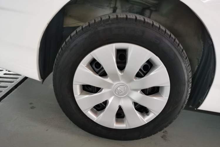 Used Toyota Corolla EX 2013 1.6L Automatic Excellence Edition Exterior 4
