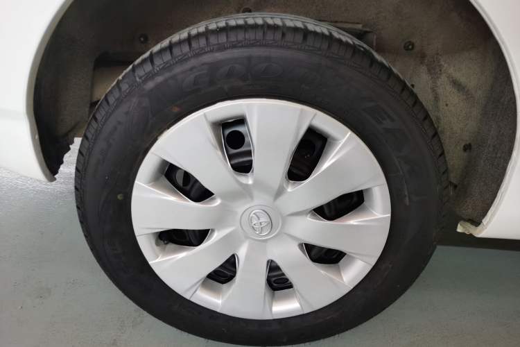 Used Toyota Corolla EX 2013 1.6L Automatic Excellence Edition Exterior 5