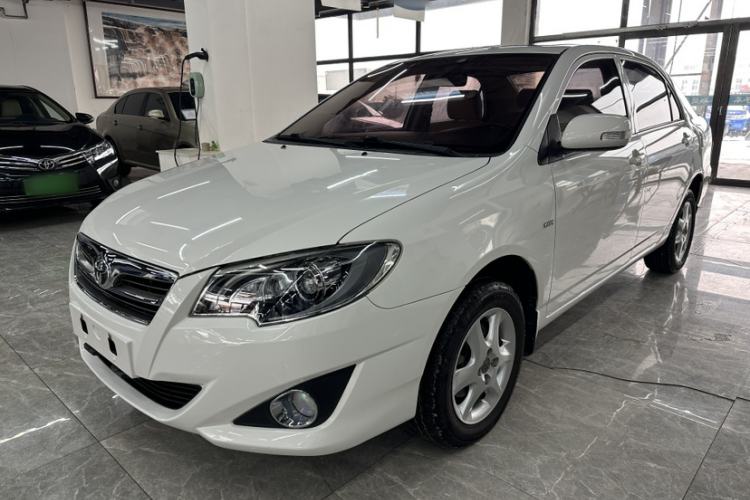 Used Toyota Corolla EX 2013 1.6L Manual Excellence Edition Exterior 5