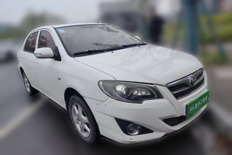 Used Toyota Corolla EX 2013 1.6L Manual Luxury Edition Front Right 45 Deg