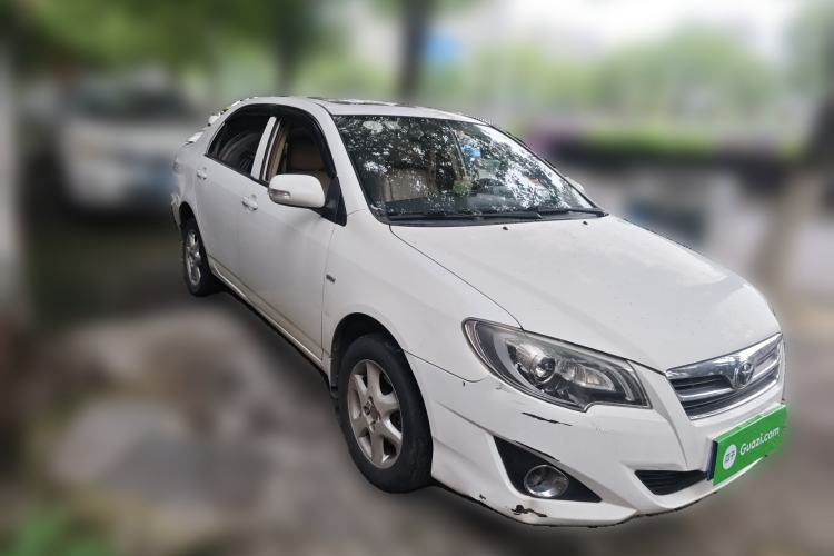 Used Toyota Corolla EX 2013 1.6L Automatic Luxury Edition Front Right 45 Deg