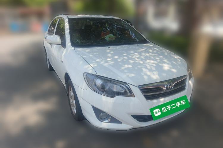 Used Toyota Corolla EX 2013 1.6L Manual Luxury Edition Front Right 45 Deg