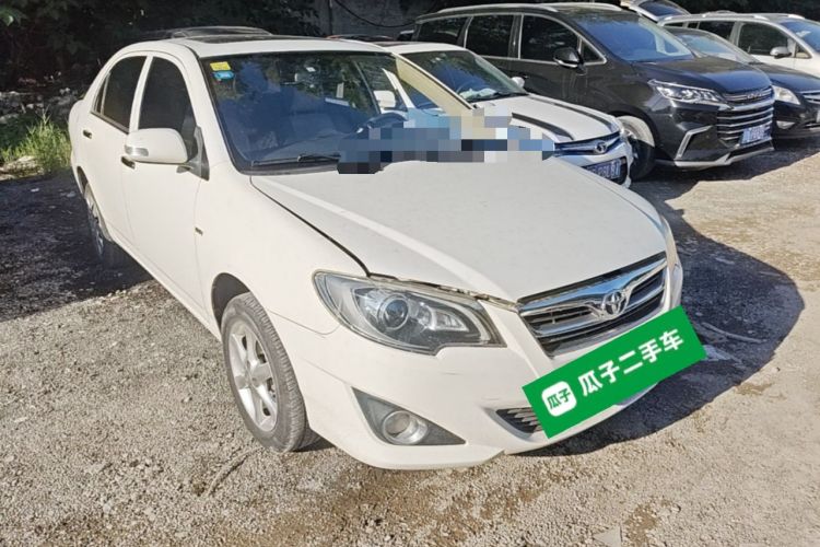 Used Toyota Corolla EX 2013 1.6L Manual Excellence Edition Front Right 45 Deg