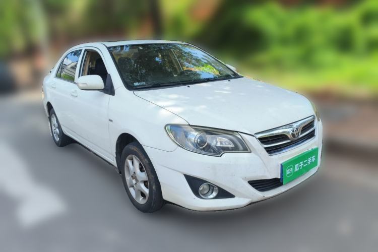 Used Toyota Corolla EX 2013 1.6L Manual Excellence Edition Front Right 45 Deg
