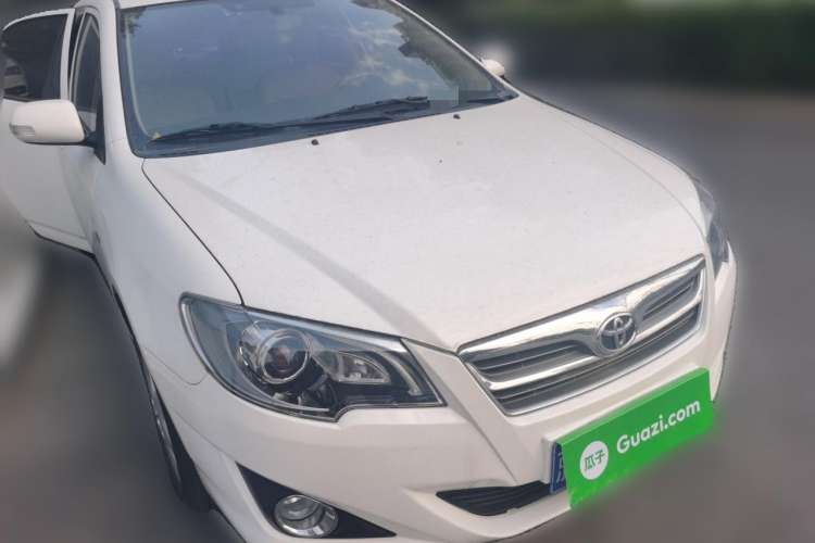 Used Toyota Corolla EX 2013 1.6L Automatic Luxury Edition Front Right 45 Deg