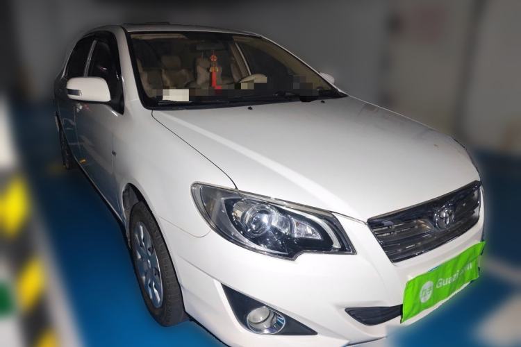 Used Toyota Corolla EX 2013 1.6L Manual Excellence Edition Front Right 45 Deg