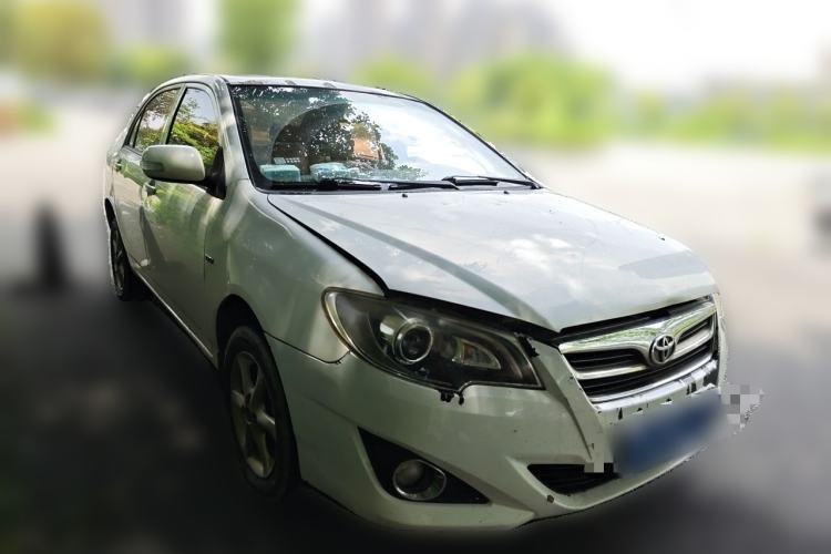 Used Toyota Corolla EX 2013 1.6L Automatic Luxury Edition Front Right 45 Deg
