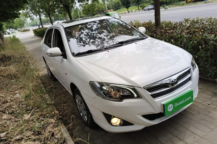 Used Toyota Corolla EX 2013 1.6L Automatic Excellence Edition Front Right 45 Deg