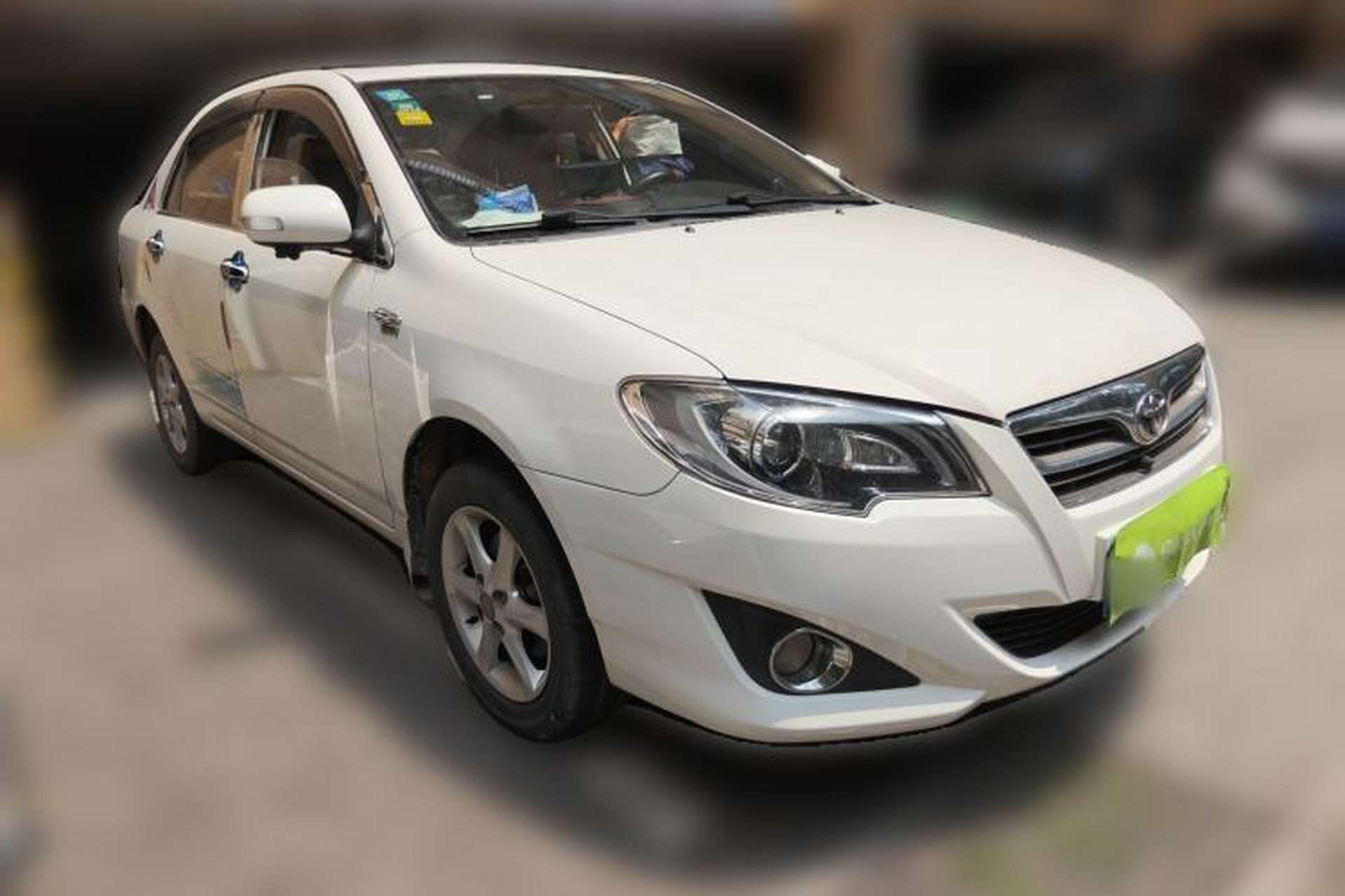 Used Toyota Corolla EX 2013 1.6L Automatic Luxury Edition Front Right 45 Deg