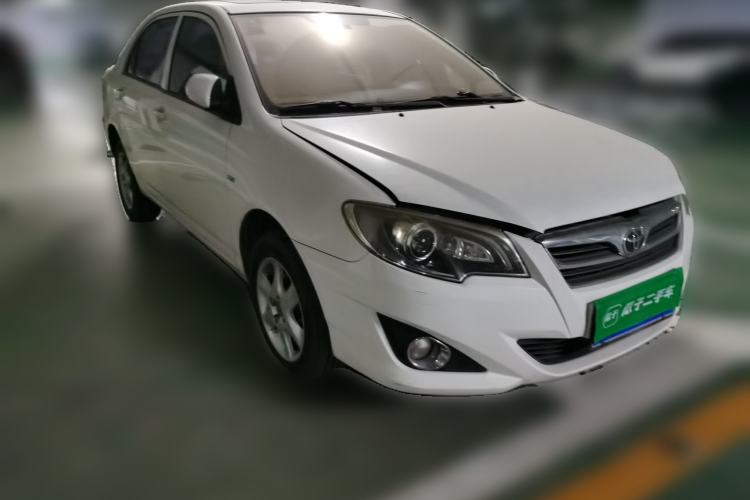 Used Toyota Corolla EX 2013 1.6L Automatic Excellence Edition Front Right 45 Deg