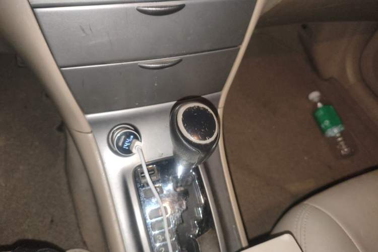 Used Toyota Corolla EX 2013 1.6L Automatic Luxury Edition Gear Lever