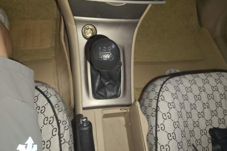 Used Toyota Corolla EX 2013 1.6L Manual Excellence Edition Gear Lever