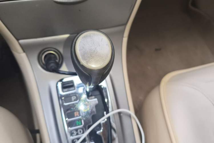 Used Toyota Corolla EX 2013 1.6L Automatic Excellence Edition Gear Lever
