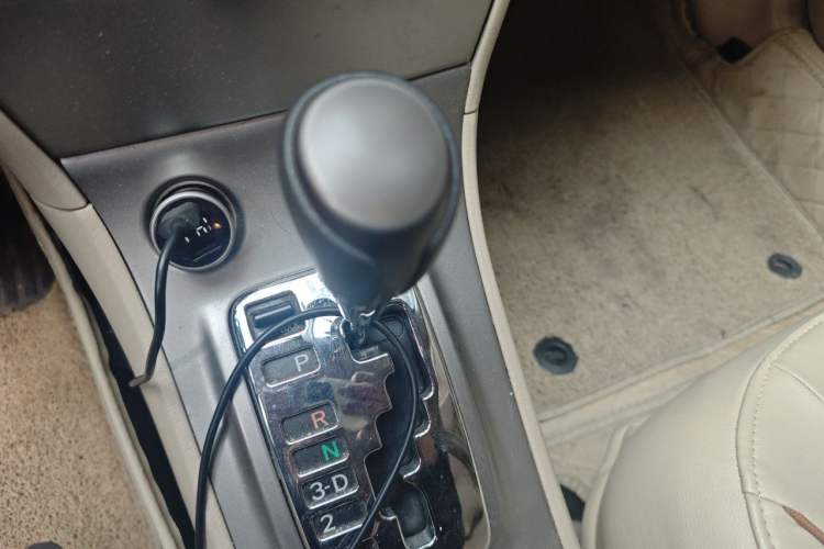 Used Toyota Corolla EX 2013 1.6L Automatic Excellence Edition Gear Lever