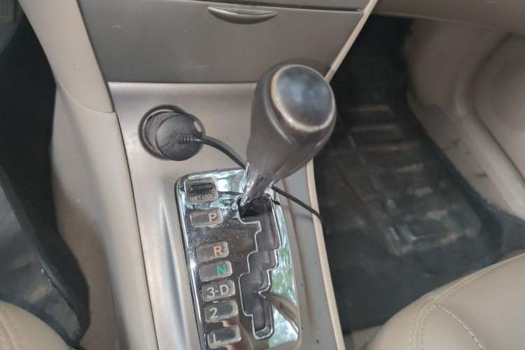 Used Toyota Corolla EX 2013 1.6L Automatic Excellence Edition Gear Lever