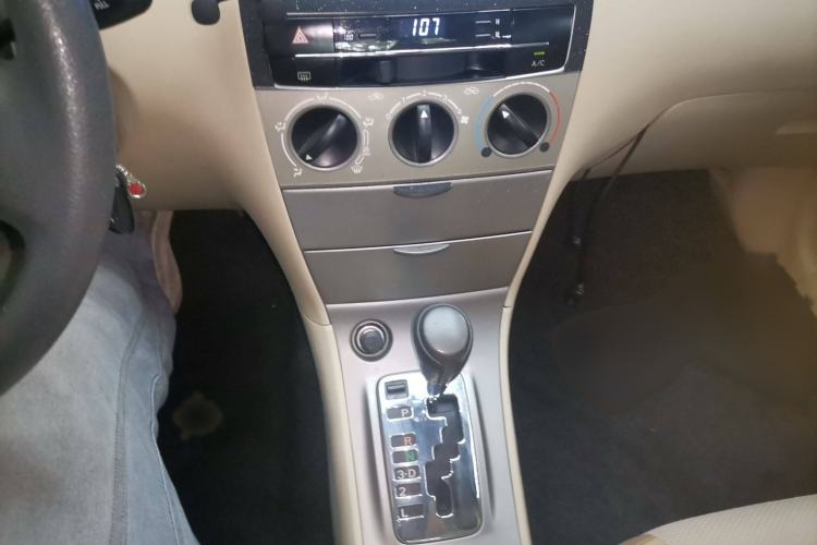 Used Toyota Corolla EX 2013 1.6L Automatic Excellence Edition Gear Lever