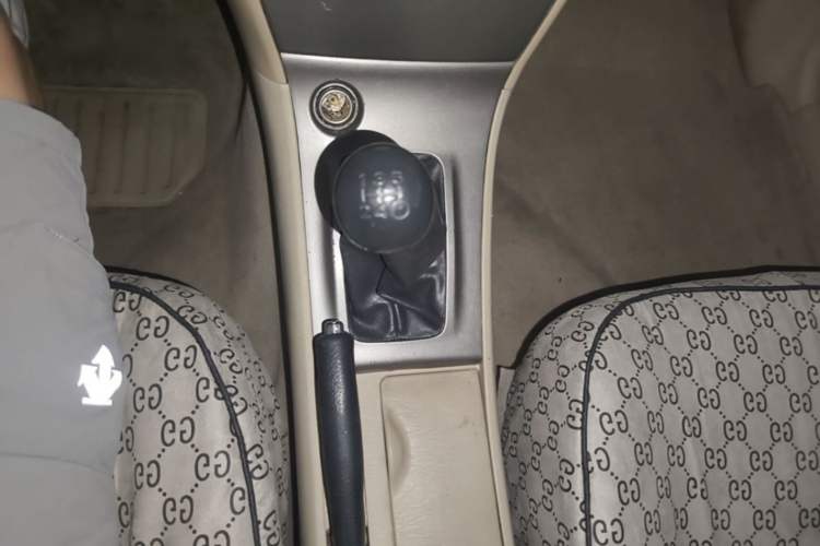 Used Toyota Corolla EX 2013 1.6L Manual Excellence Edition Gear Lever