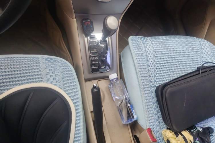 Used Toyota Corolla EX 2013 1.6L Automatic Luxury Edition Gear Lever