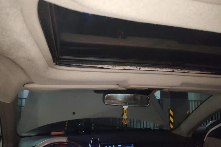 Used Toyota Corolla EX 2013 1.6L Automatic Excellence Edition Headliner