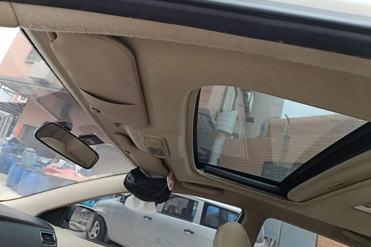 Used Toyota Corolla EX 2013 1.6L Automatic Excellence Edition Headliner