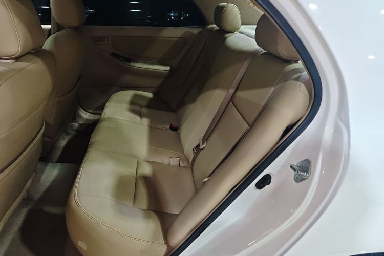 Used Toyota Corolla EX 2013 1.6L Automatic Excellence Edition Interior 4