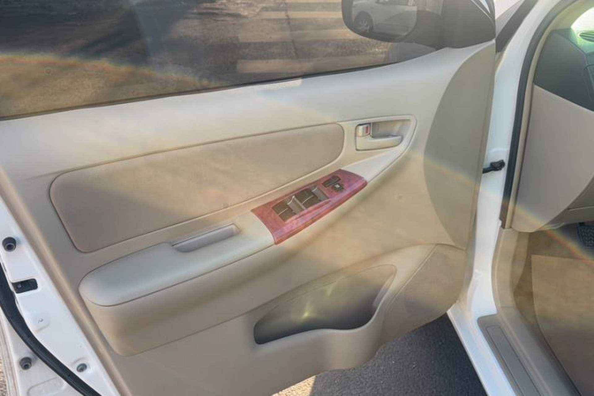 Used Toyota Corolla EX 2013 1.6L Manual Excellence Edition Interior 4