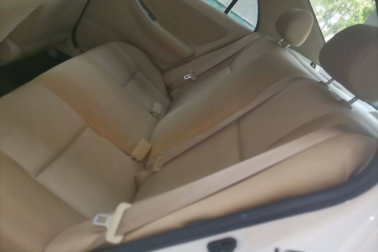 Used Toyota Corolla EX 2013 1.6L Automatic Excellence Edition Interior 4