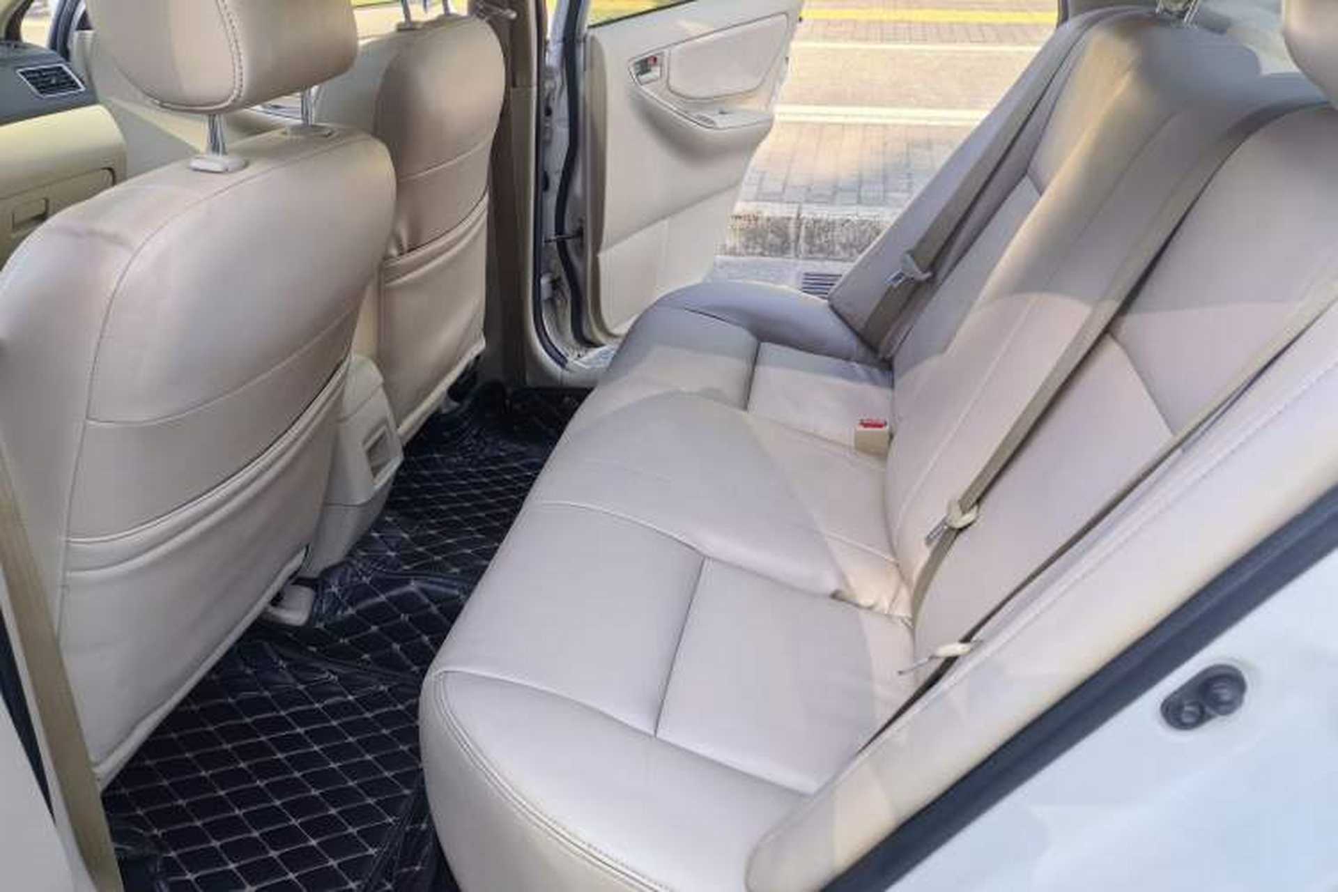 Used Toyota Corolla EX 2013 1.6L Automatic Excellence Edition Interior 4