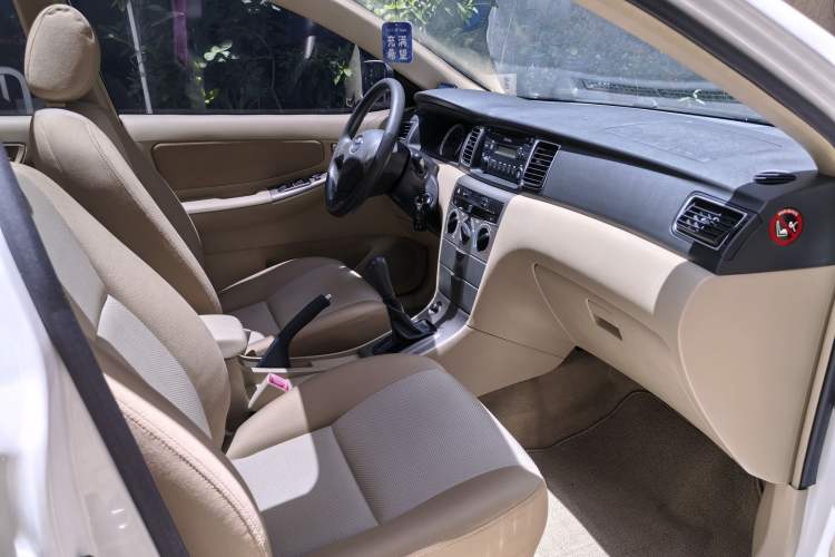 Used Toyota Corolla EX 2013 1.6L Manual Excellence Edition Interior 6