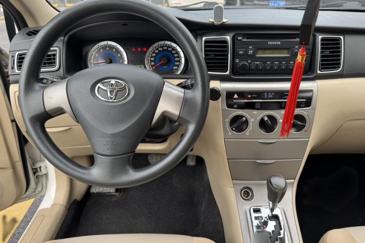 Used Toyota Corolla EX 2013 1.6L Automatic Excellence Edition Interior 9