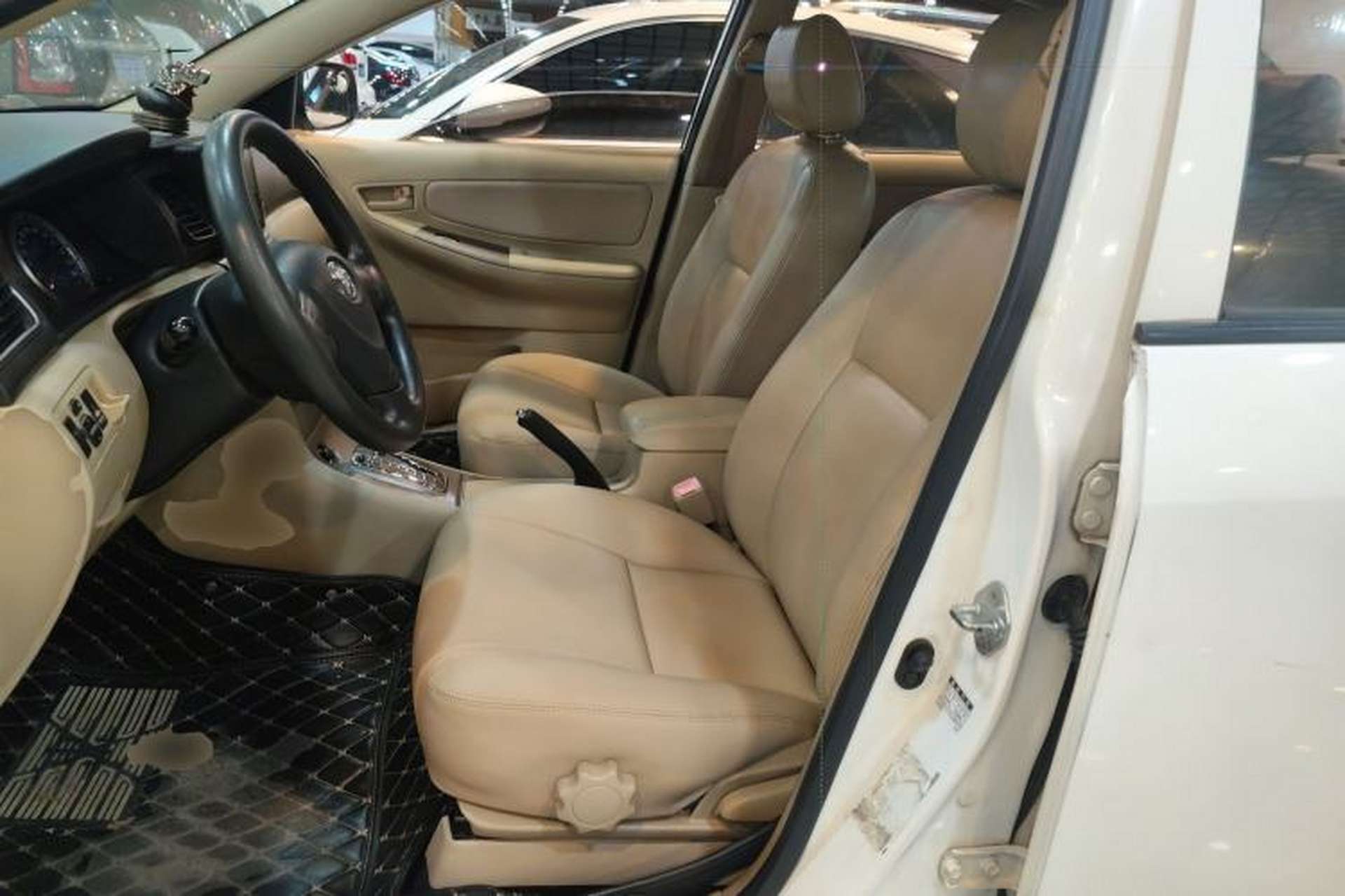 Used Toyota Corolla EX 2013 1.6L Automatic Excellence Edition Left Front Seat