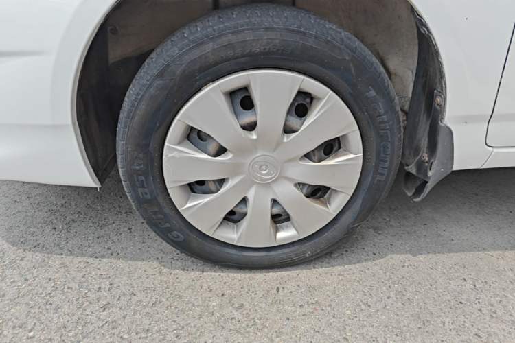 Used Toyota Corolla EX 2013 1.6L Manual Excellence Edition Left Front Wheel Hub