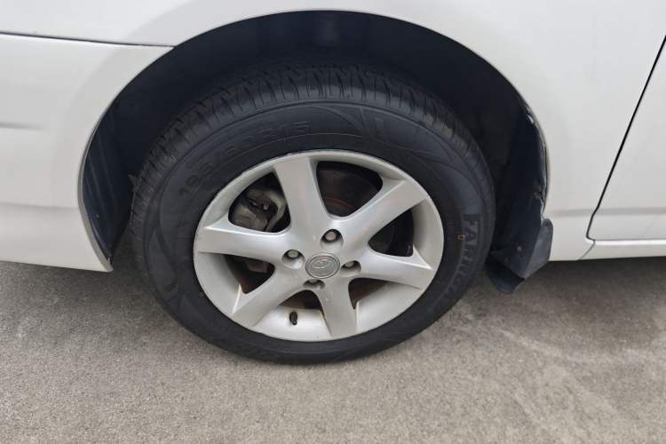 Used Toyota Corolla EX 2013 1.6L Manual Excellence Edition Left Front Wheel Hub
