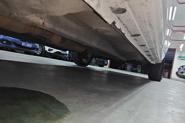 Used Toyota Corolla EX 2013 1.6L Manual Excellence Edition Left Side Sill
